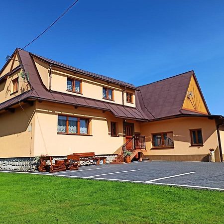 Brzoskwiniowy Dom Appartement Banska Nizna Buitenkant foto