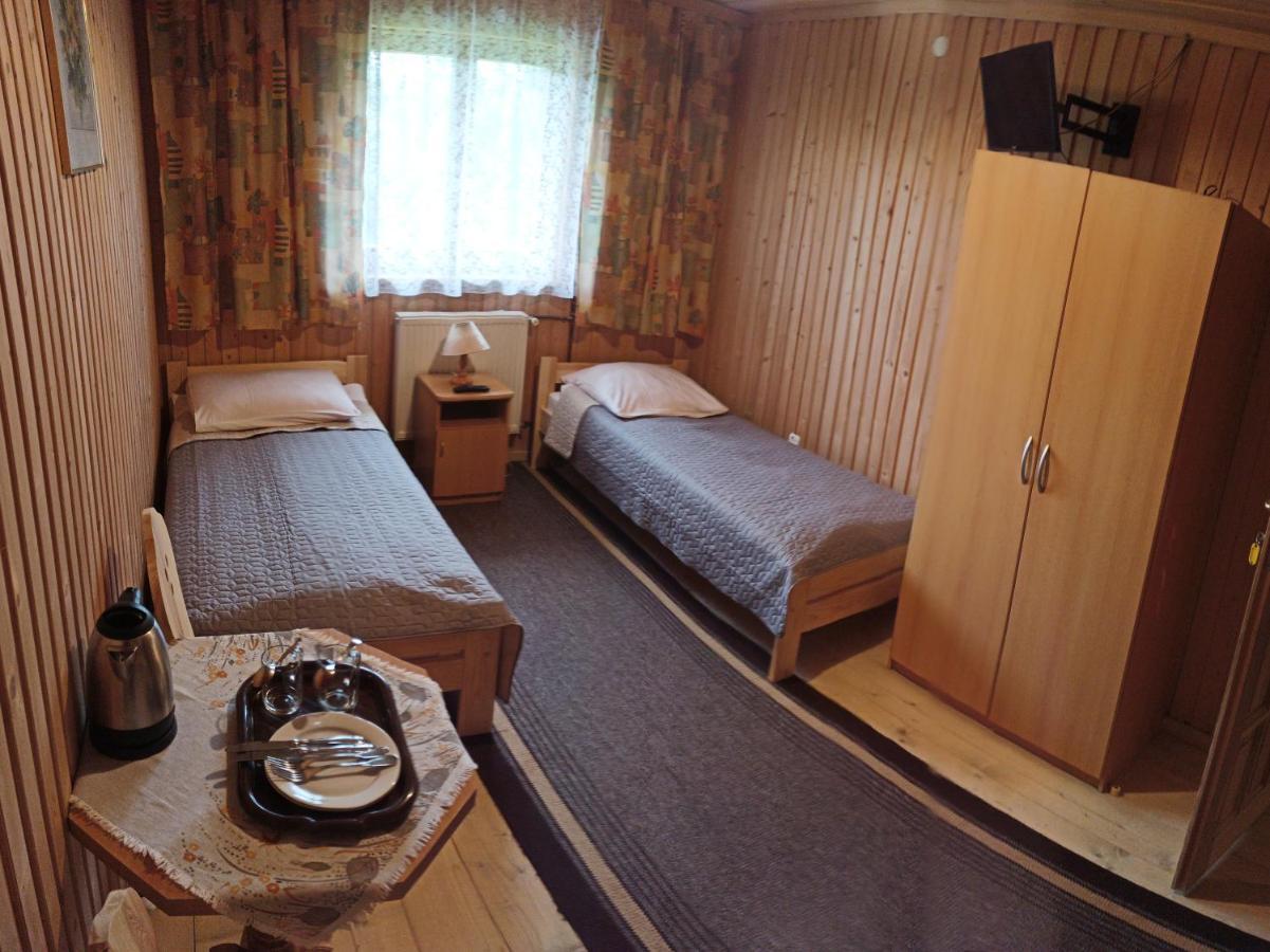 Brzoskwiniowy Dom Appartement Banska Nizna Buitenkant foto