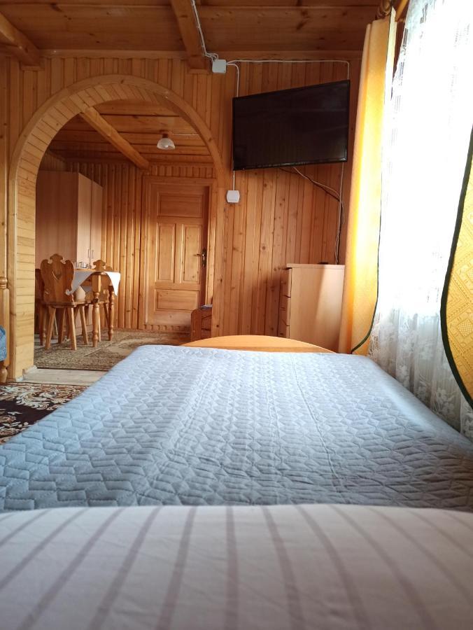 Brzoskwiniowy Dom Appartement Banska Nizna Buitenkant foto