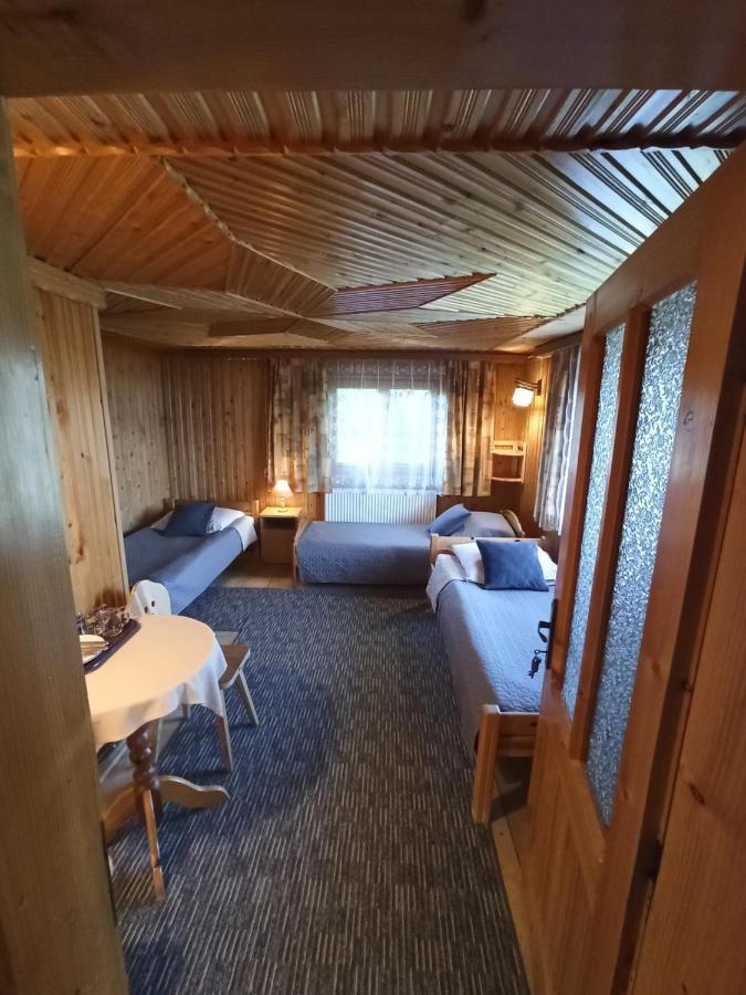 Brzoskwiniowy Dom Appartement Banska Nizna Buitenkant foto