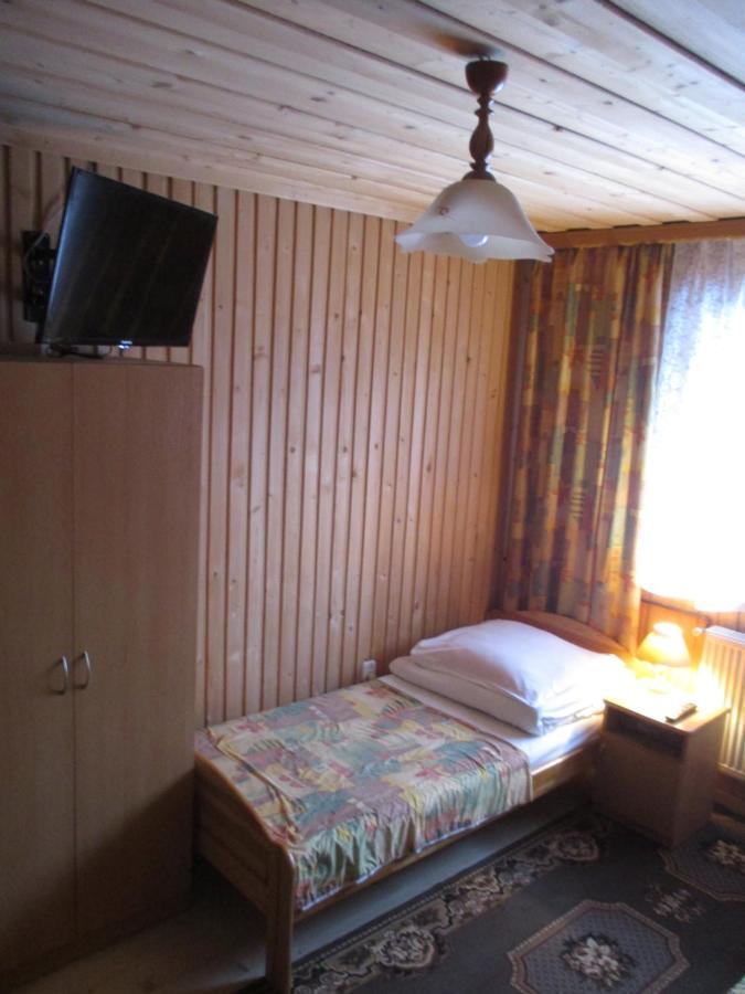 Brzoskwiniowy Dom Appartement Banska Nizna Buitenkant foto